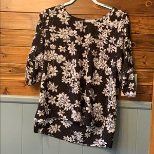 Dainty Hooligan Floral Top